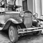 historic car depicting auto glass history