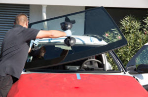 image of windshiled replacement and mobile services