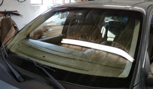 image of sheets of tempered glass used as auto glass