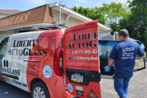 mobile windshield repair in lehighton pa by auto glass shop