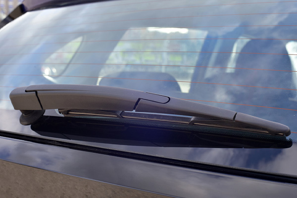 back glass replacement by liberty autoglass